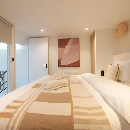 Apartament Cia - Duplex In Paris' Center Paryż
